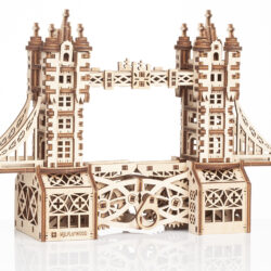 Puzzle Mr.Playwood – 226pc – TOWER BRIDGE “S”