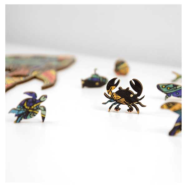 Puzzle bois : Le poisson bavard. Boîte en carton – Image 2